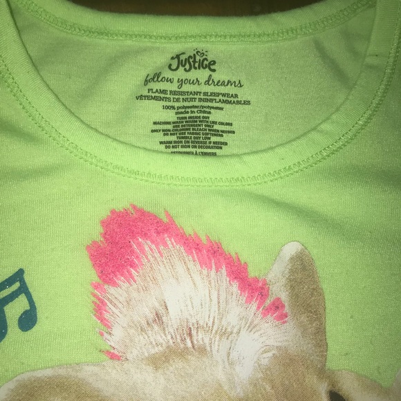 🎀 - Picture 2 of 3